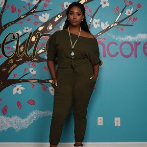 Curvy Encore